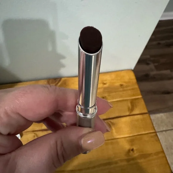 Clinique Almost Lipstick Black Honey .06 oz / 1.9 g - Picture 3 of 3